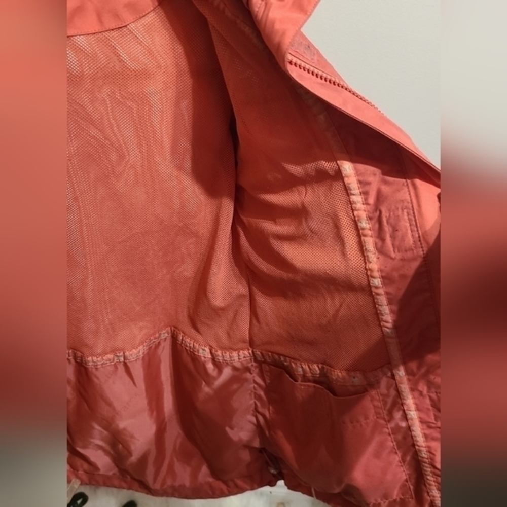 Light pink‎ windbreaker - Picture 4 of 4